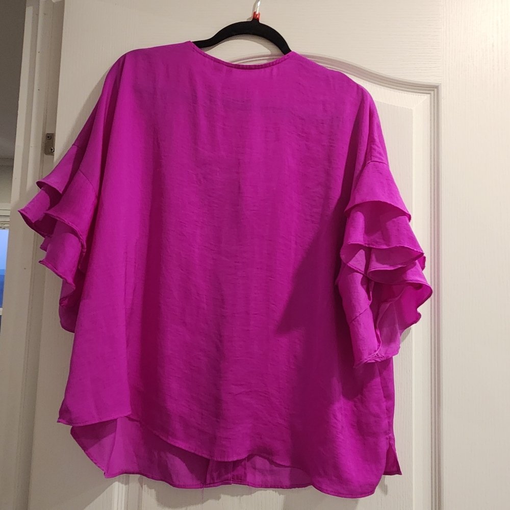 Cato Magenta Ruffle Sleeve Button-Front Blouse XL EUC - Picture 3 of 3